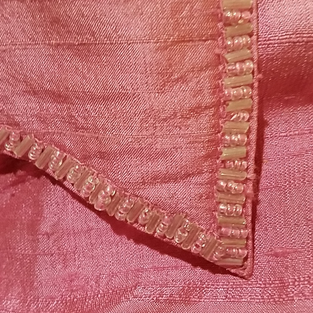 Beautiful silk jacket - Picture 3 of 5
